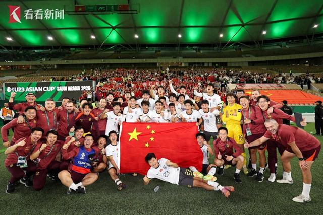 爱游戏官方平台-零封与巨变：铁血青春“远征的铁蹄”还在前进！|中国足球|U23|中国亚洲杯|中国男足|王钰栋_新浪新闻