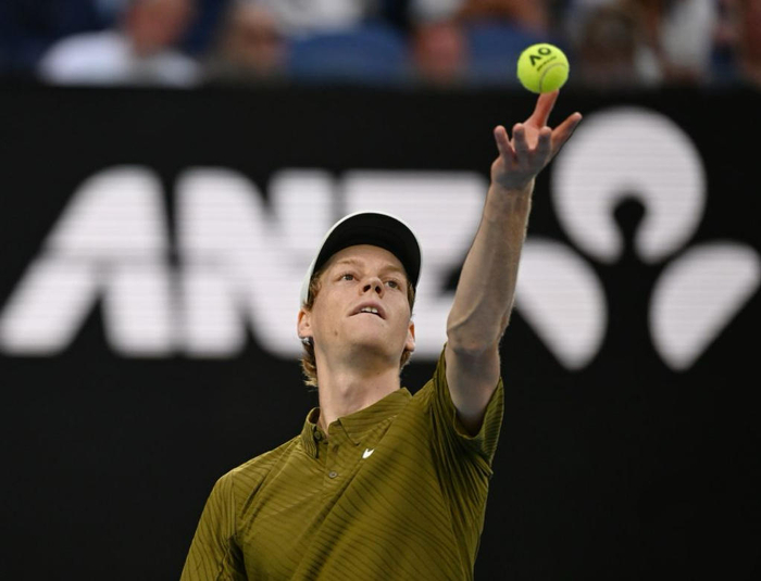 爱游戏运动频道-ATP最新世界排名：辛纳缩小和阿卡差距，梅德韦杰夫重返前十|阿尔卡拉斯|印第安维尔斯|迈阿密大师赛|扬尼克-辛纳|吴易昺_新浪新闻